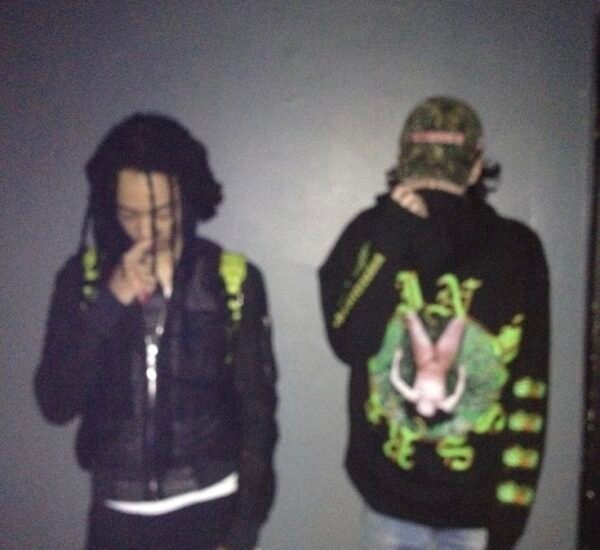 FRONTROW (+@lophoric)